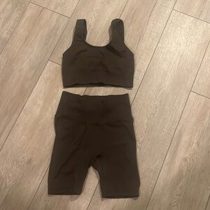 Ethos Set Sports Bra Shorts Ribbed XS Army Green Spandex